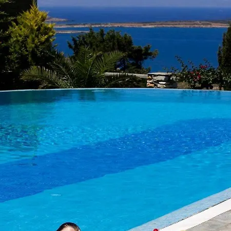 Villa Paros Sleeps 10 Pool Air Con Wifi T478599 *